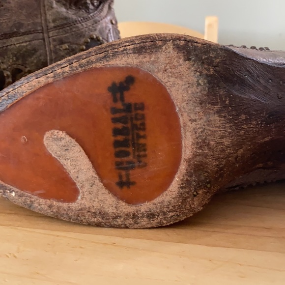 Corral Cowboy Boots - Picture 5 of 7